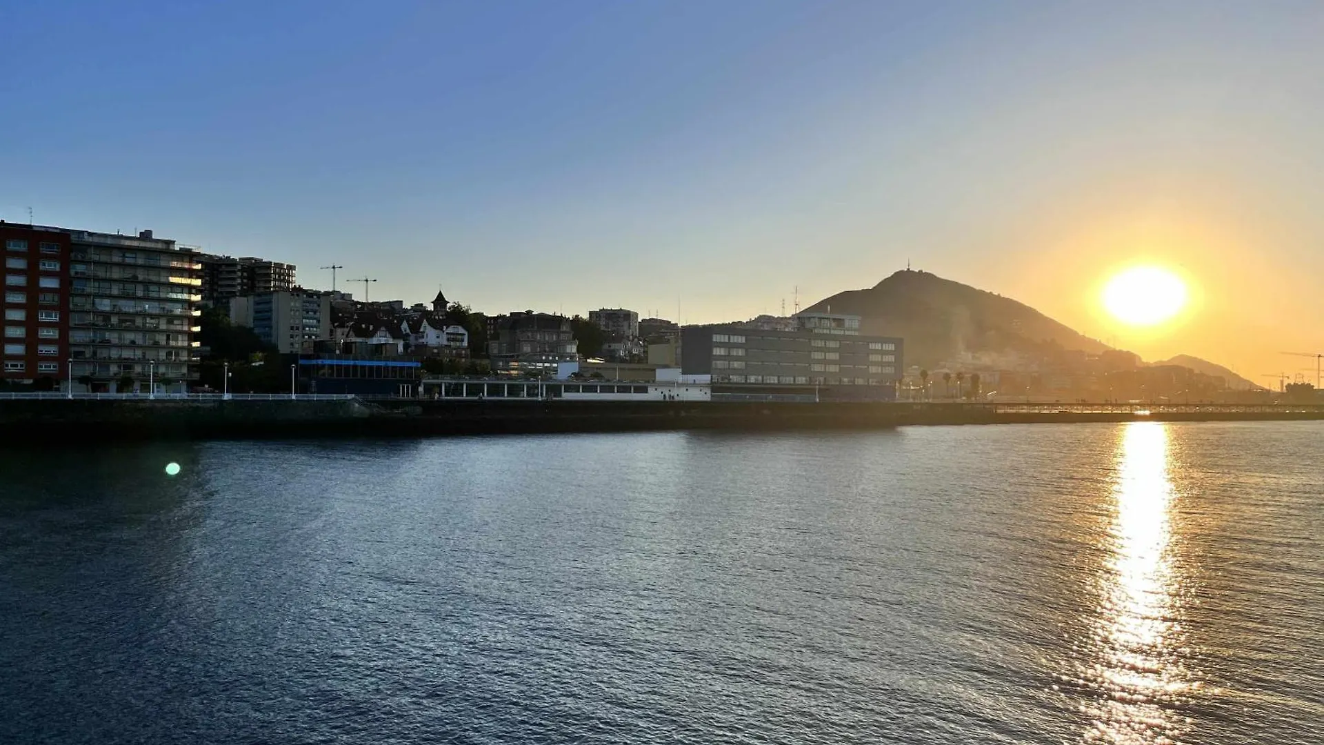 Appartamento Apartamento Casa Lola Getxo